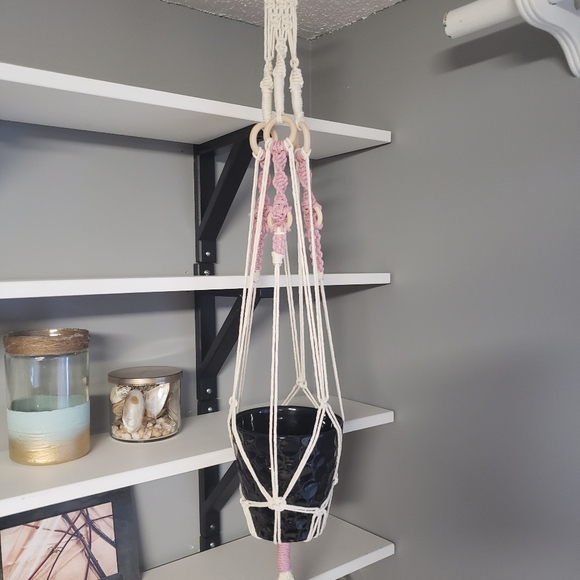 Handmade Macrame Plant Hanger - Picture 5 of 5